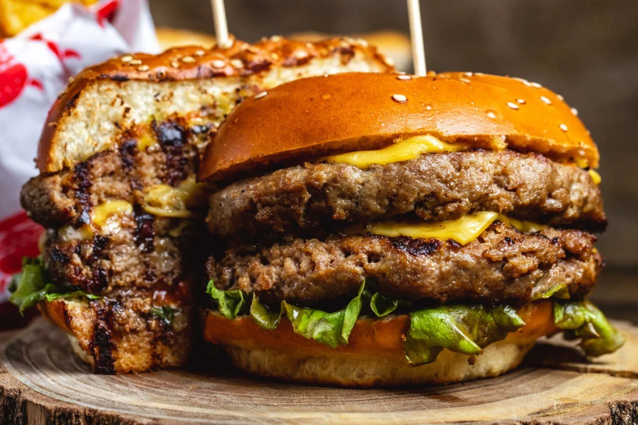 Wagyu+burger Wagyu+burger